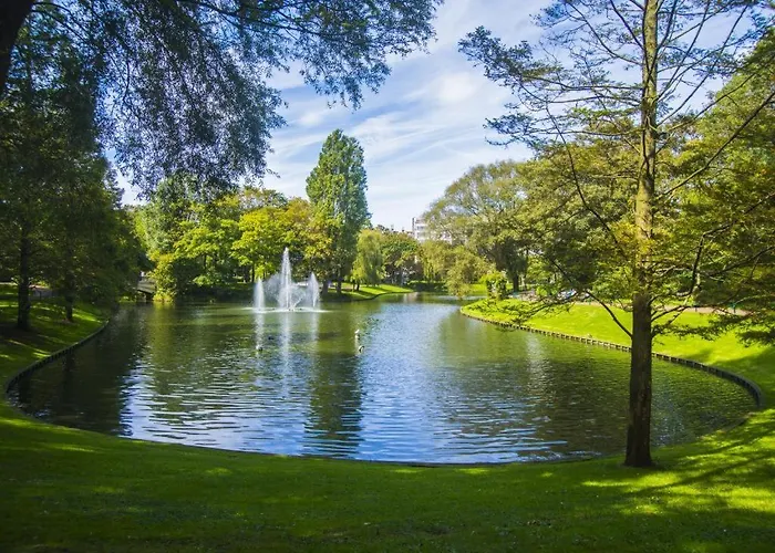 Les Eglantines In Belle Epoque Wijk * Oostende